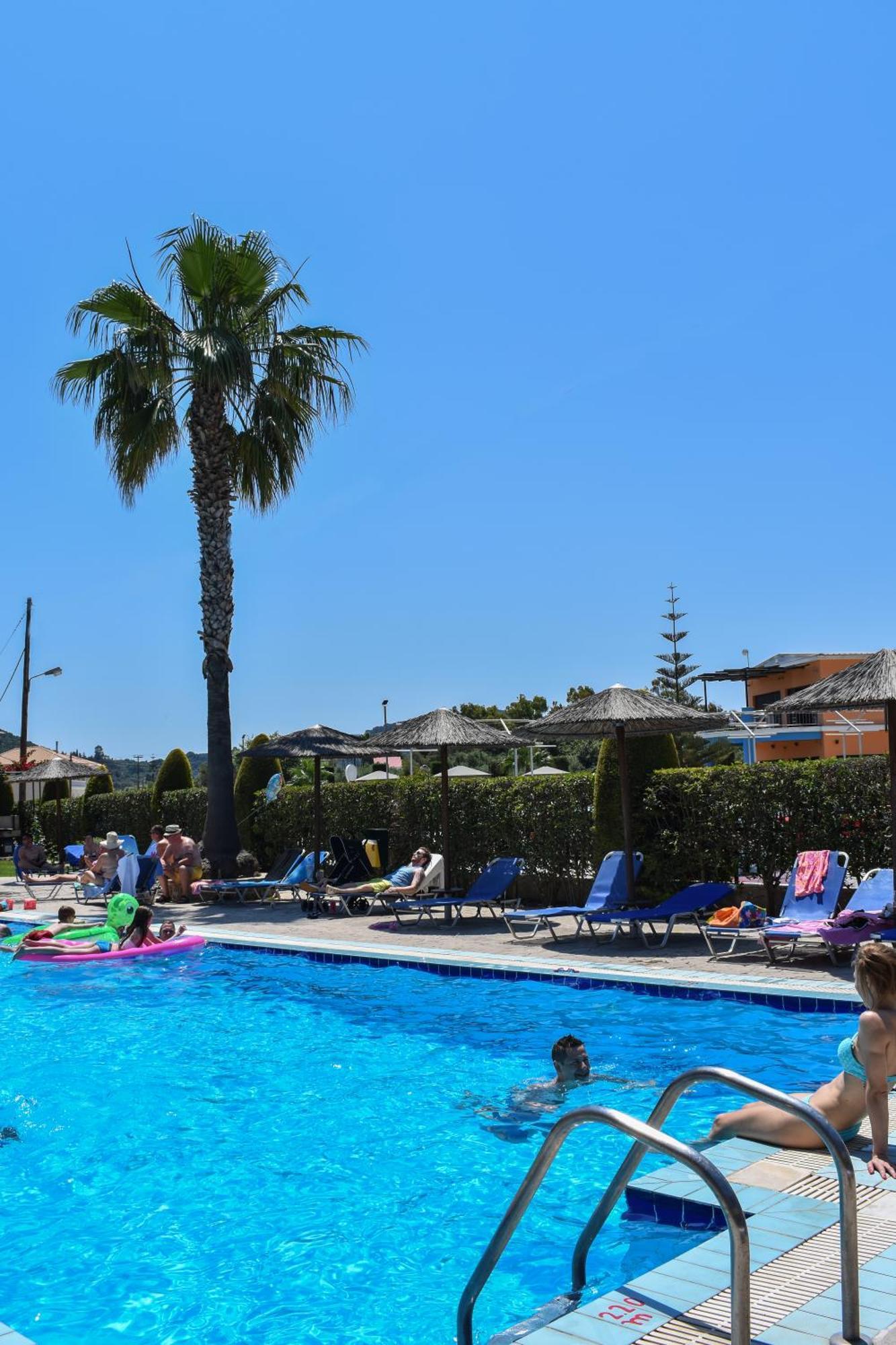 Katsaros Luxury Apts II 5 Min Walk To Beach Tsilivi  Exterior photo