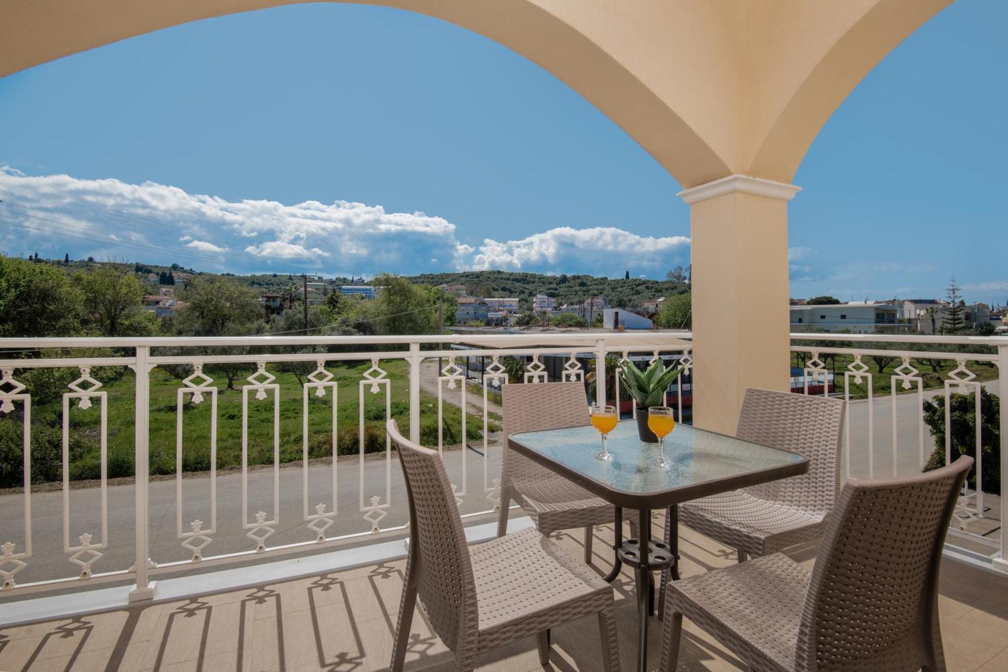Katsaros Luxury Apts II 5 Min Walk To Beach Tsilivi  Exterior photo